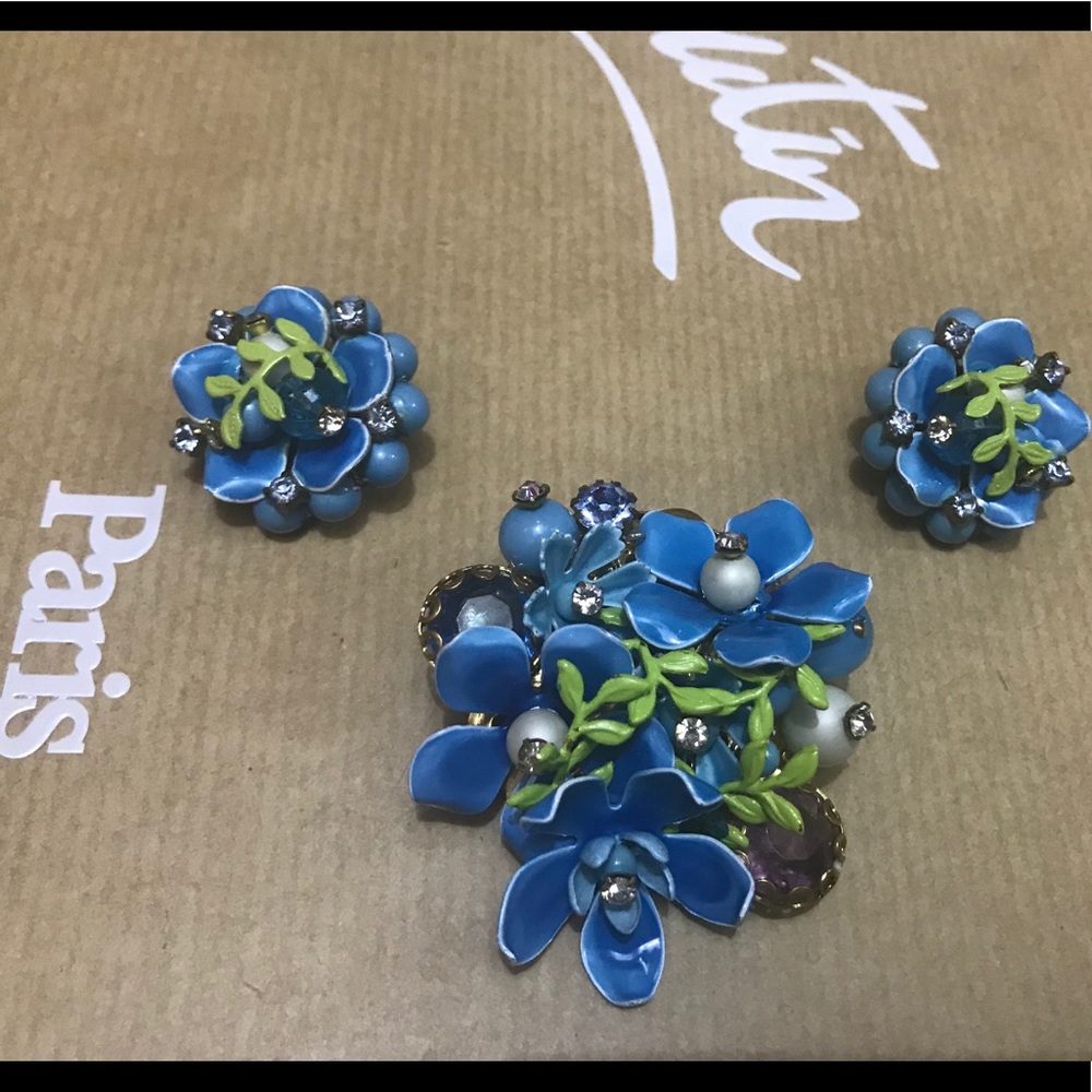 Vintage Designer Clip-On Earrings & Brooch Set